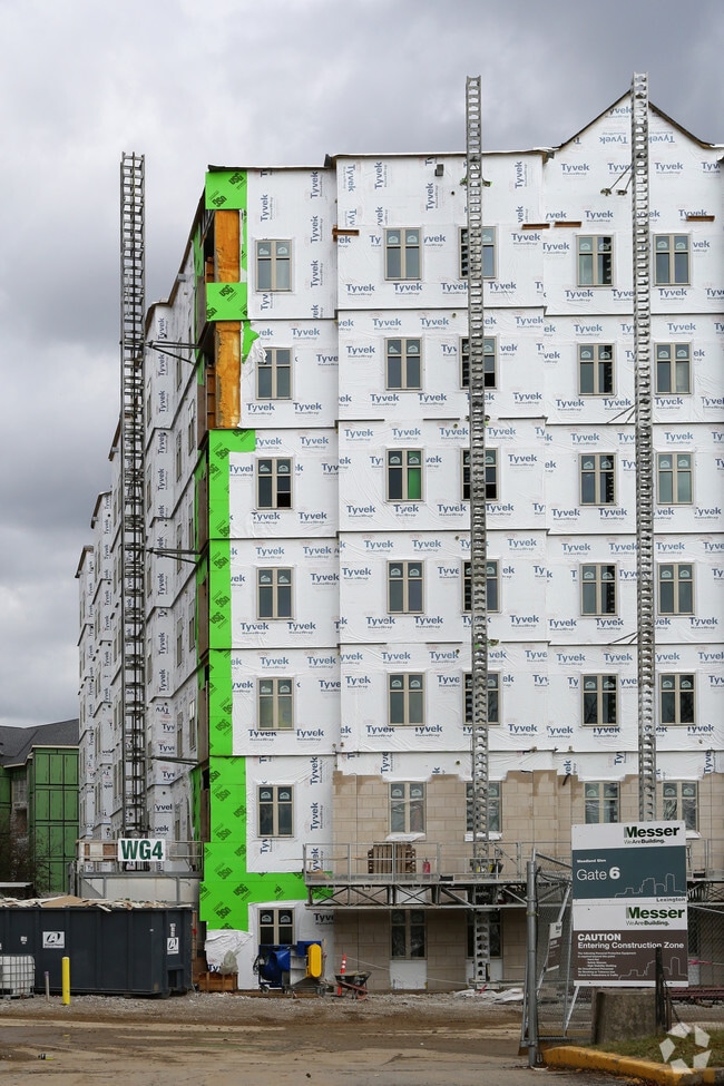 Woodland Glen II, III, IV, V 710 Woodland Ave Lexington KY 40508