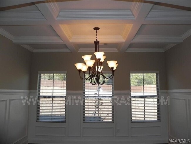 Building Photo - 87 Freedom Heights