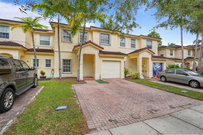 Building Photo - 4129 NE 26th St