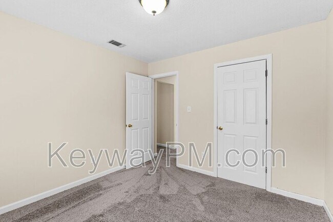 Building Photo - 3310 Wombles Ct