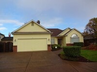 Building Photo - Charming 3 Bed, 2 Bath Home in Satna Clara