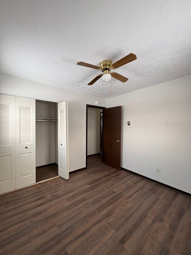 Building Photo - 74 Briarcliff Ave