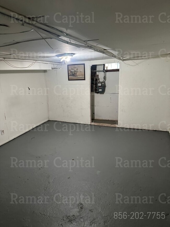 Building Photo - Cozy 3-Bedroom in the Heart of Downtown Ca...