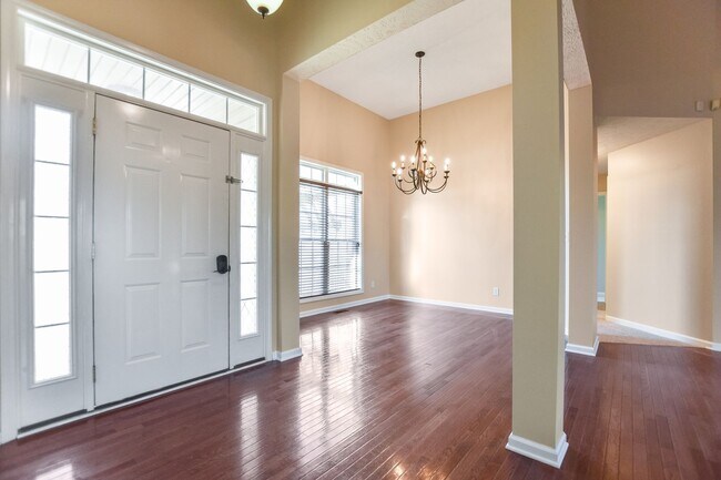 Building Photo - 3886 Stella Dr