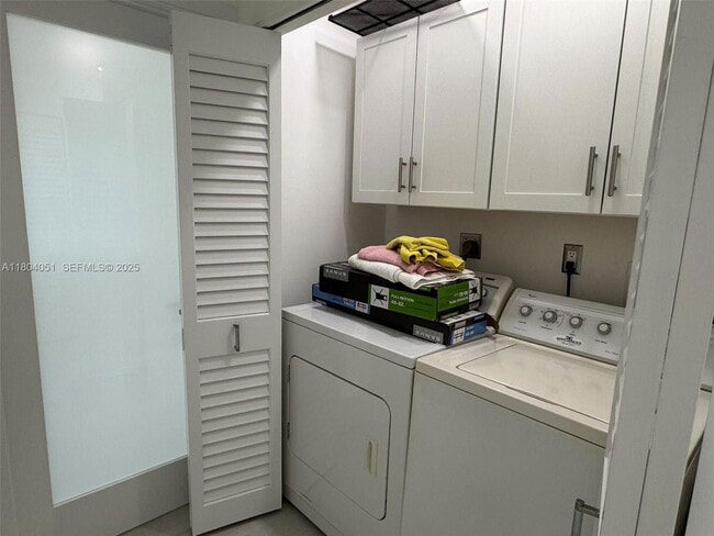 Building Photo - 12721 SW 68th Terrace