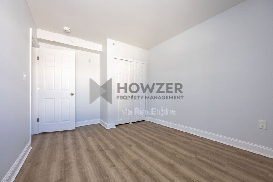 Building Photo - 50 Yarmouth Rd