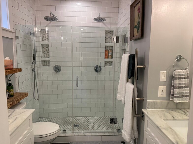 Primary Marble En-suite - 1232 I St NE