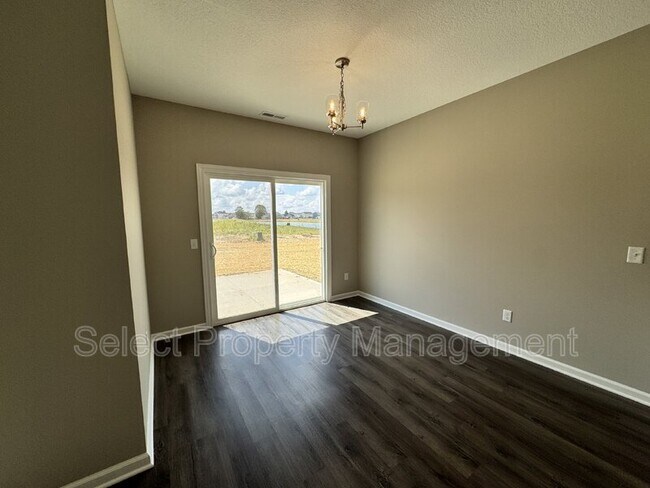 Building Photo - 4903 Whittlebury Dr