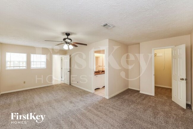 Building Photo - 5447 Timpani Dr