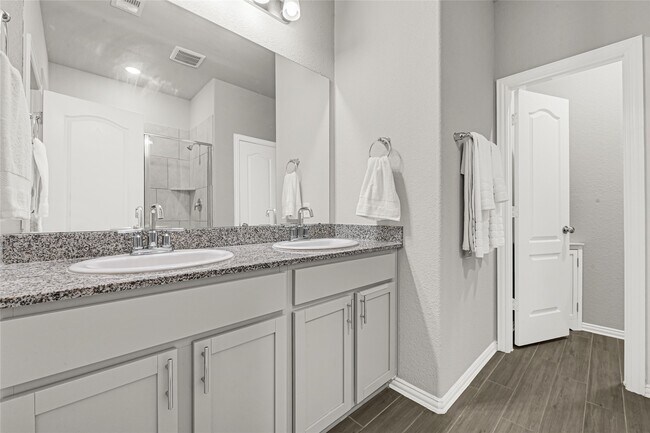 Building Photo - 31607 Eldorado Ln