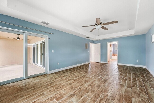 Building Photo - 1280 SW Kalevala Dr