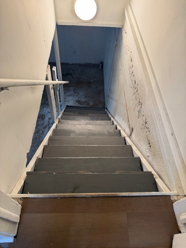 Building Photo - 703 S Hydraulic Ave