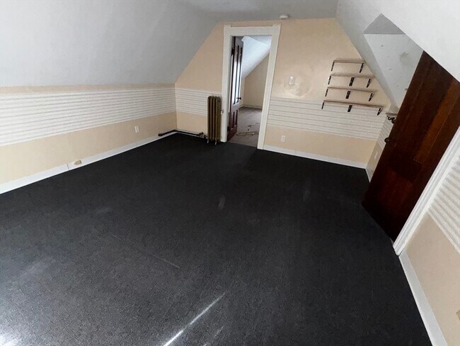 Building Photo - 85 Boutelle St