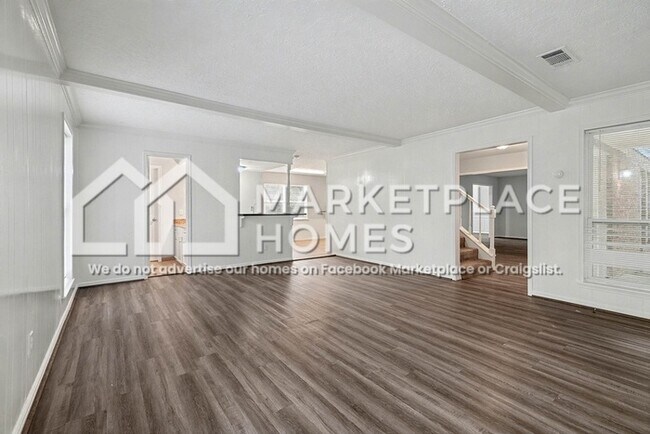 Building Photo - 7611 Theisswood Rd