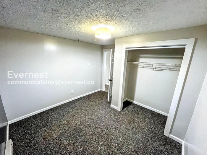 Building Photo - 210 Lower Consol Rd NW