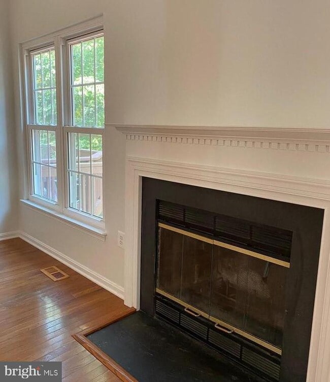 Building Photo - 14564 Woodgate Manor Cir