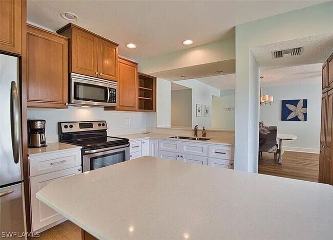 Building Photo - 303 Wexford Terrace