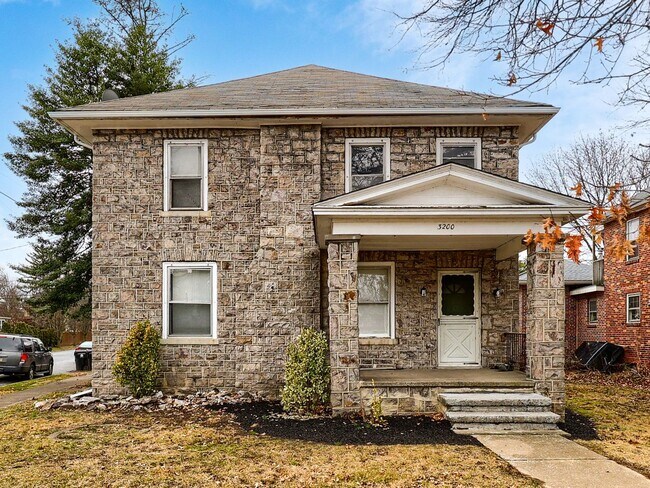 Building Photo - 3200 Green St