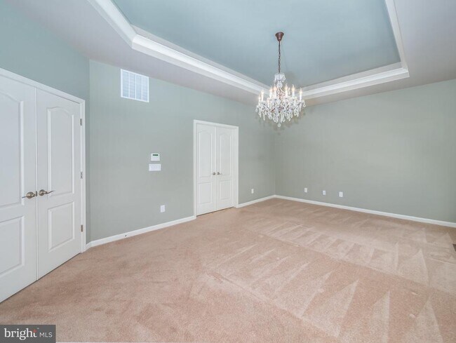 Building Photo - 24925 Quimby Oaks Pl