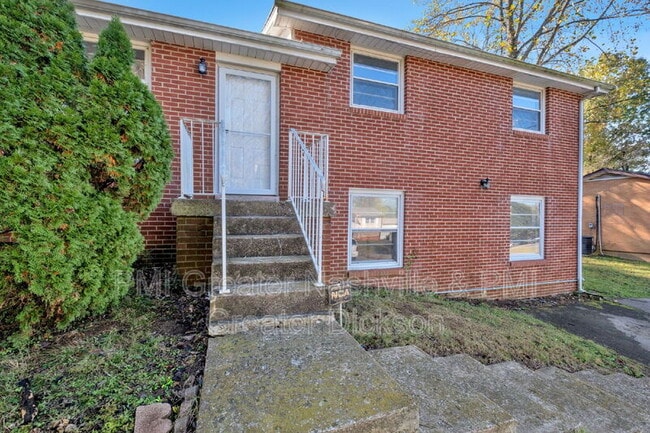 Building Photo - 385 Bonnavale Dr