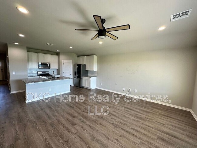 Building Photo - 14605 Travertine Fls Ln