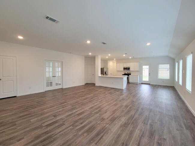 Building Photo - 15711 Vista Sutton Dr