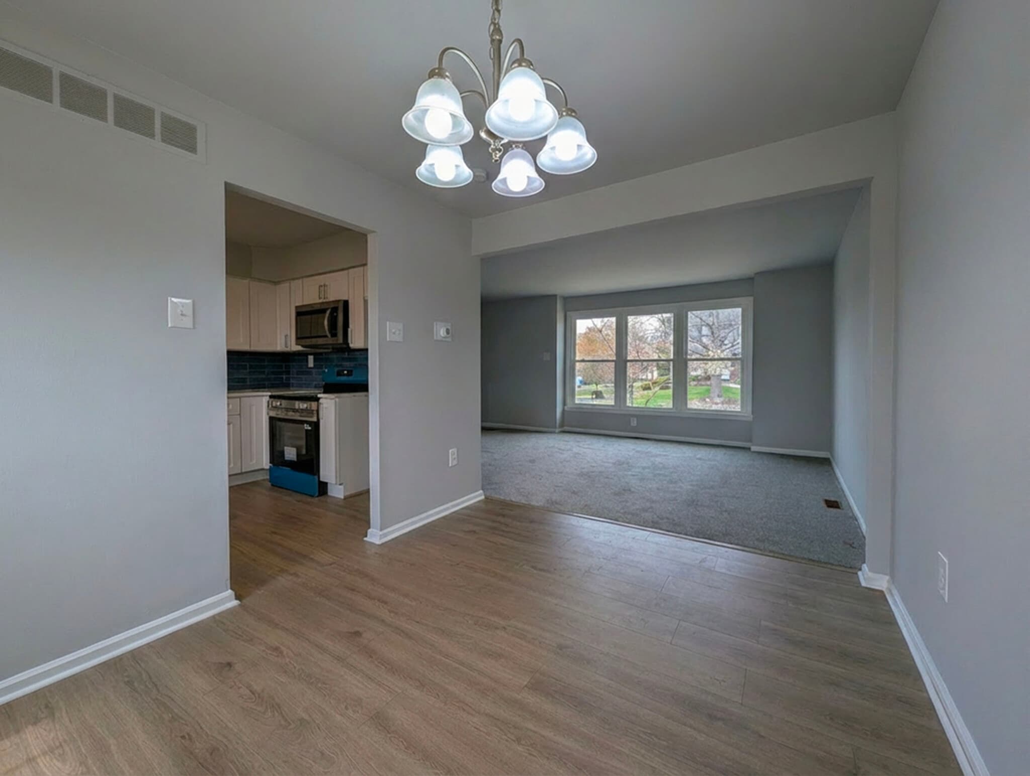 Building Photo - 1583 Yeakel Way