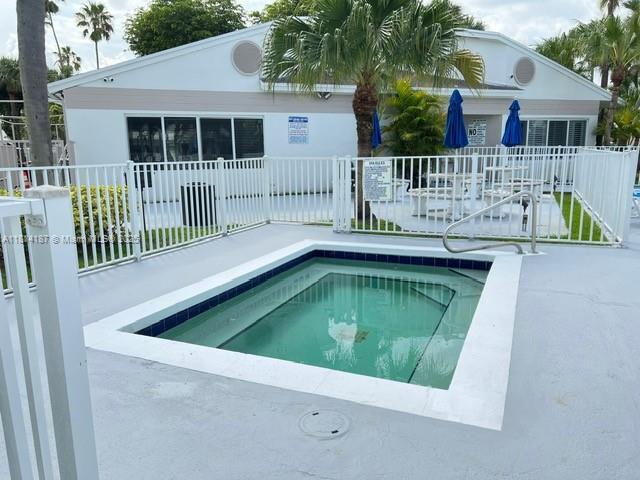Building Photo - 17505 NW 67th Pl