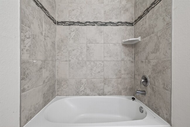 Building Photo - 25611 Reign Wayman Ct