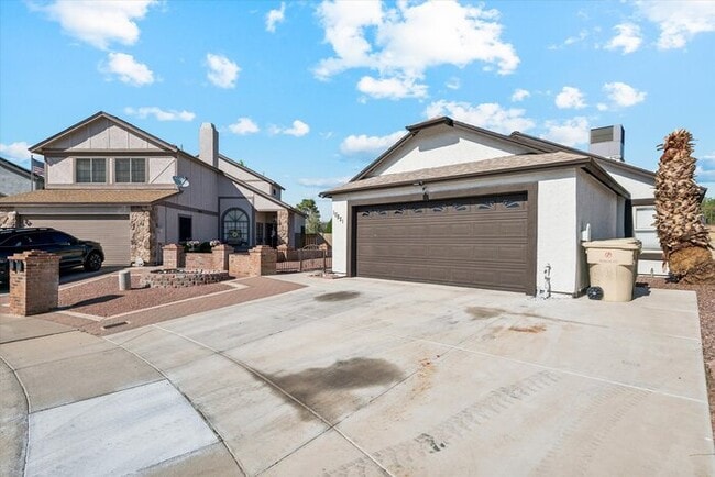 Building Photo - Spacious 4BR, 2BA Home with Modern Comfort