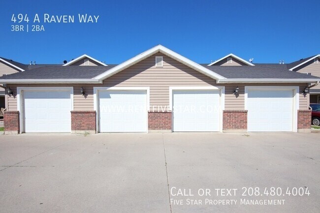 Building Photo - 494 Raven Way