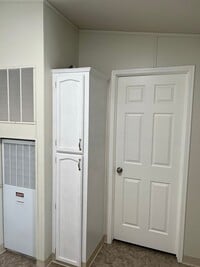 Building Photo - Lovely 3 bedroom home on property