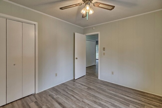 Building Photo - 2 Bedroom House Near Clemson University