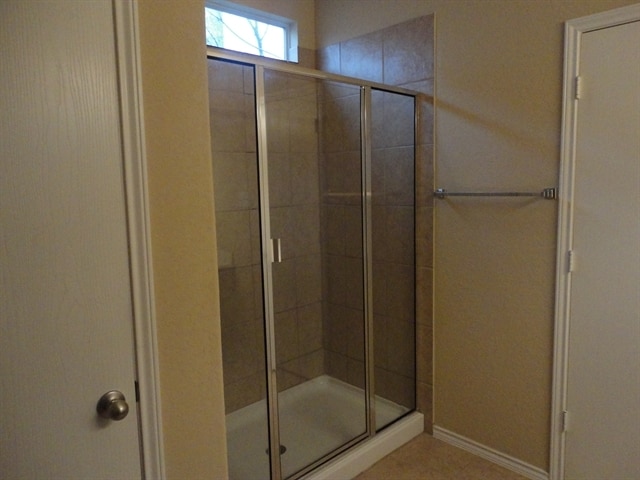 Building Photo - 9811 Rainbow Crk