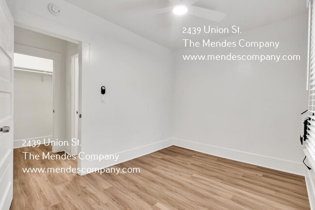 Building Photo - 2439 Union St