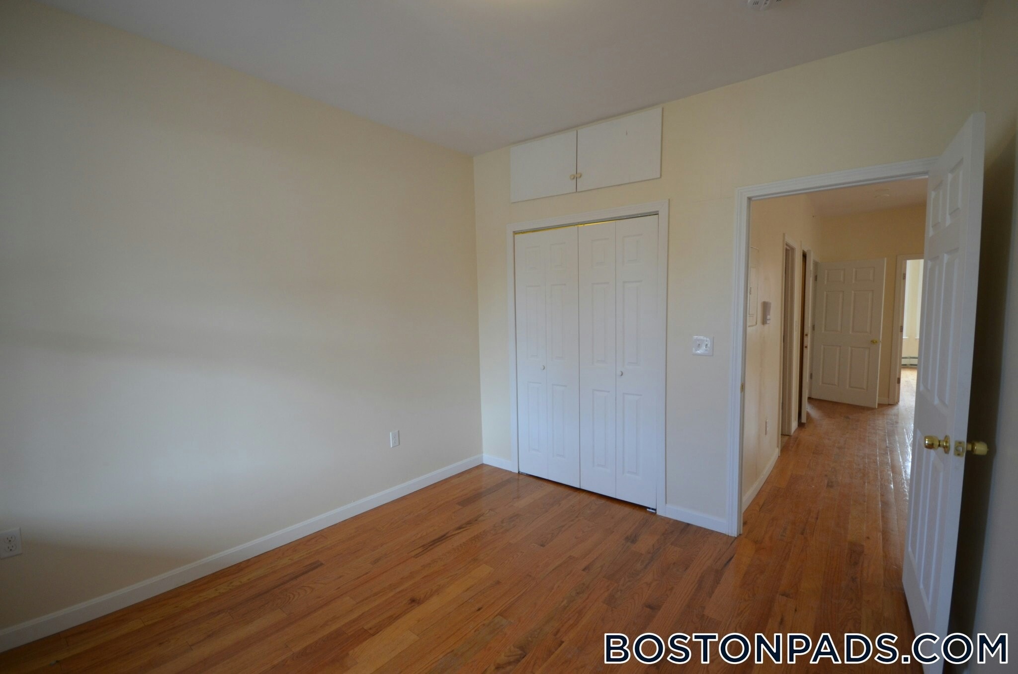 Building Photo - 16 Chelsea St