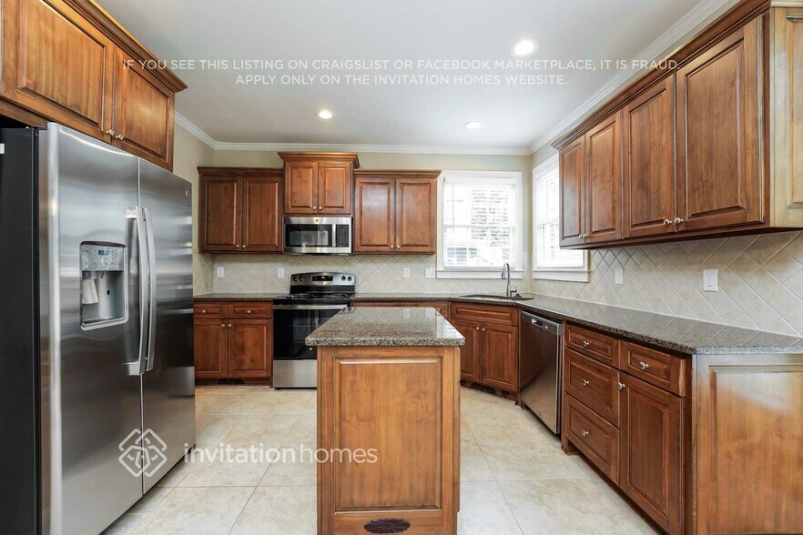 Building Photo - 145 Little Barley Ln
