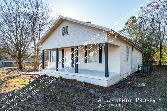 Building Photo - 512 10th Ave