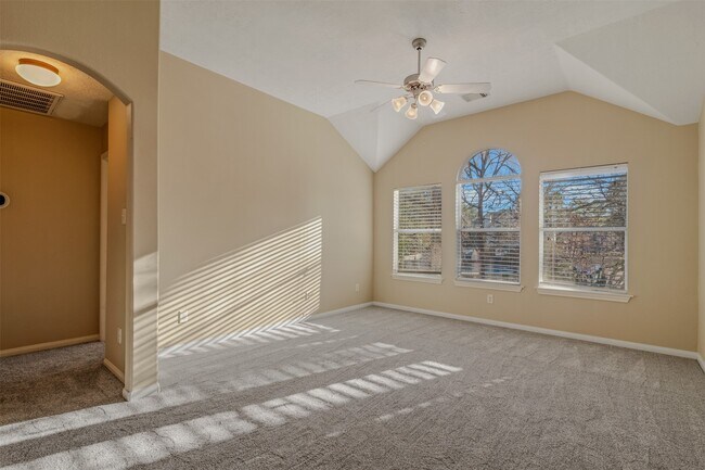 Building Photo - 118 Bryce Branch Cir