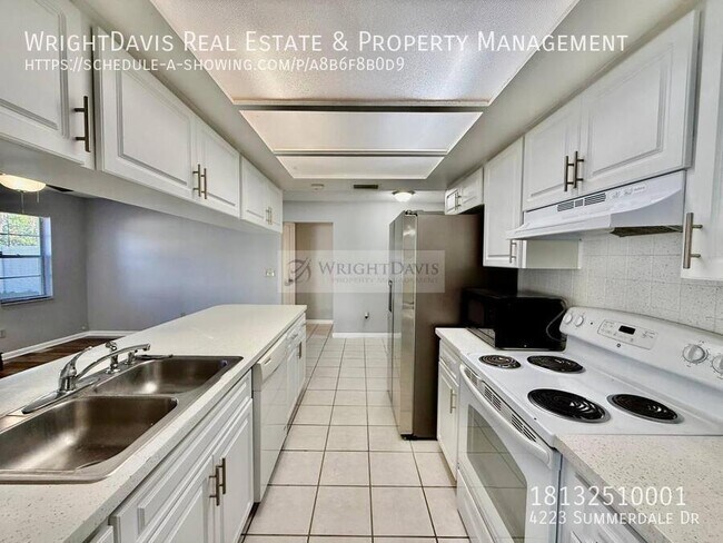 Building Photo - 4223 Summerdale Dr