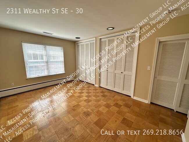 Building Photo - 2311 Wealthy St SE