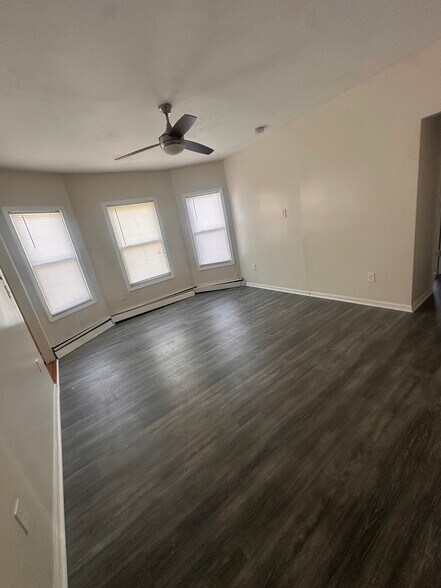 Building Photo - 349 Blue Hills Ave