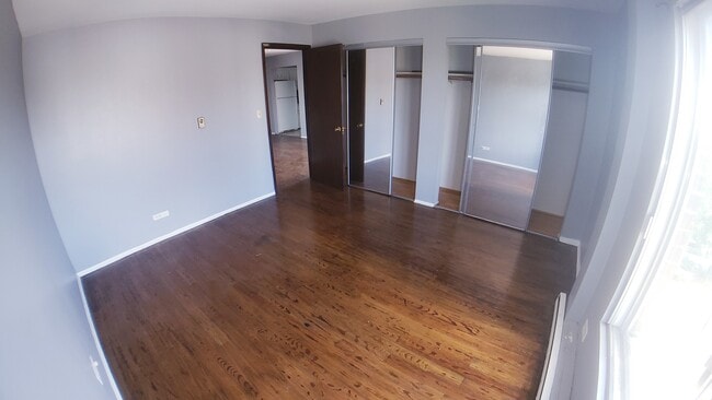 Building Photo - 336 Lathrop Ave