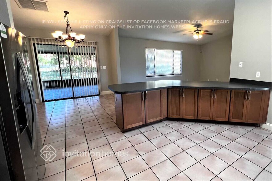 Building Photo - 80 Hartwood St