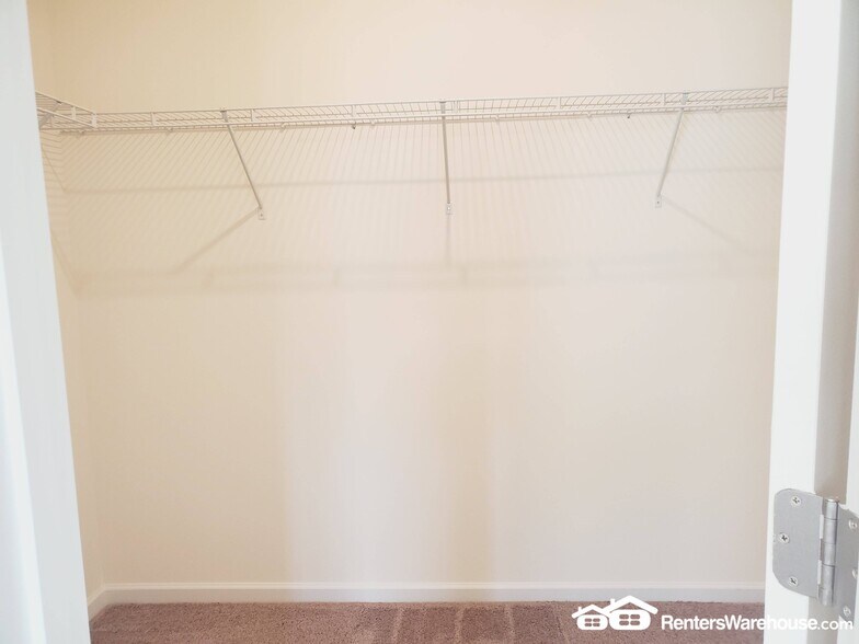 Building Photo - 3834 Clarington Dr