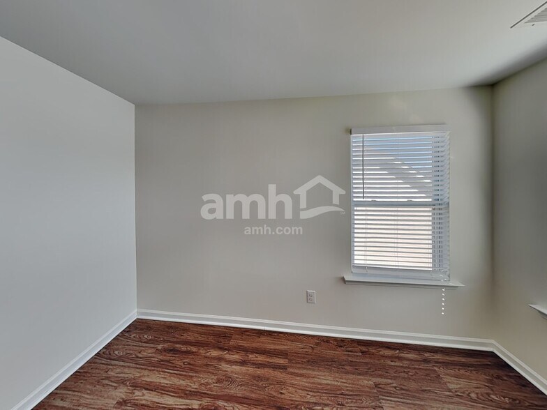 Building Photo - 6178 Canyon Trail