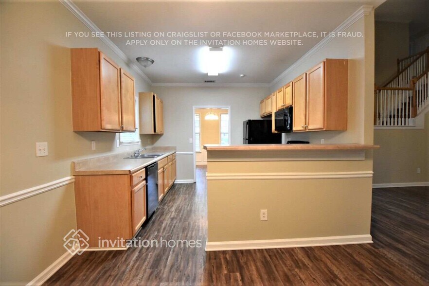 Building Photo - 3337 Pate Creek View