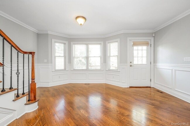 Building Photo - 85 Park Ave