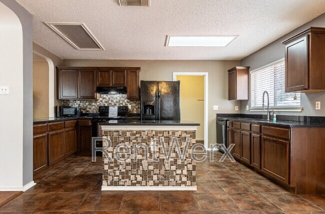 Building Photo - 5602 Timber Bark