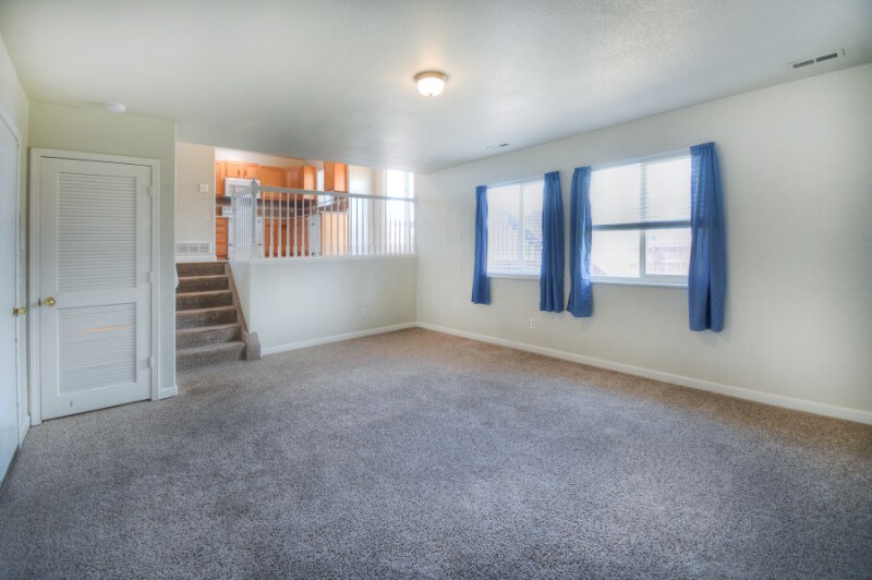 Building Photo - 4820 Pathfinder Dr